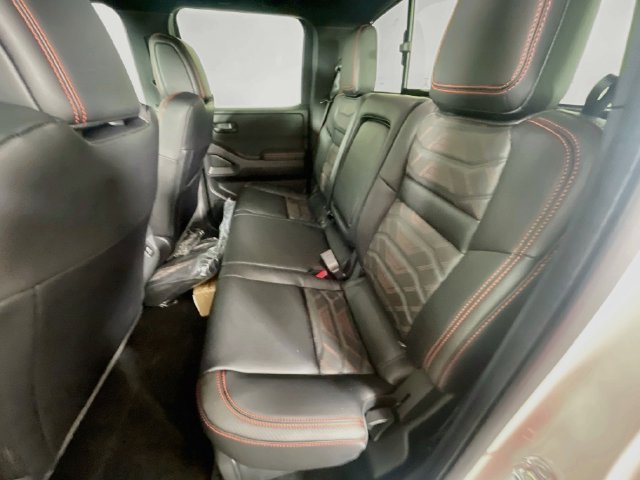 New 2027 Nissan Frontier PRO-4X w/ Pro Premium Package AWD/4WD image 15