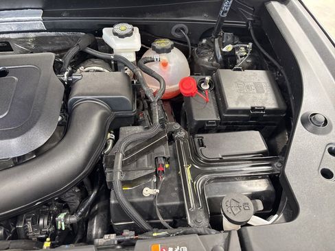 Used 2024 Cadillac XT4 Sport image 24