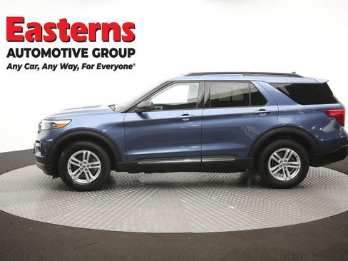 Used 2020 Ford Explorer XLT w/ Equipment Group 202A AWD/4WD image 60
