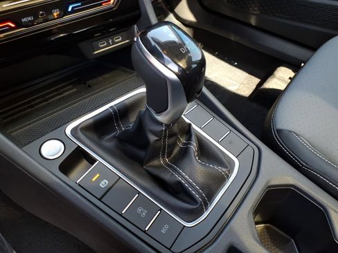 New 2026 Volkswagen Jetta SE image 18