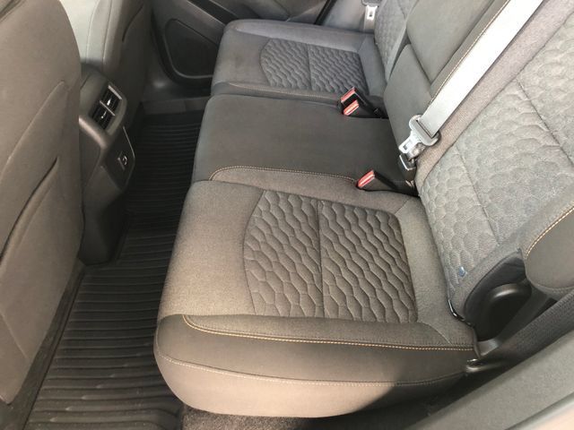 Used 2020 Chevrolet Equinox LT w/ Driver Convenience Package FWD image 14