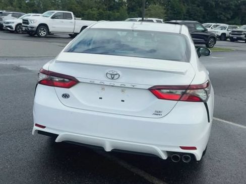 Used 2024 Toyota Camry SE w/ Cold Weather Package AWD/4WD image 7