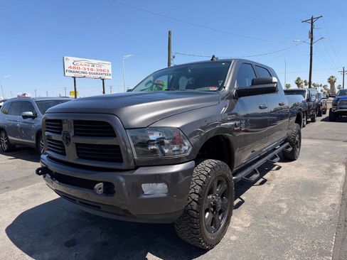 Used 2017 RAM 2500 Big Horn w/ Sport Appearance Group AWD/4WD image 3