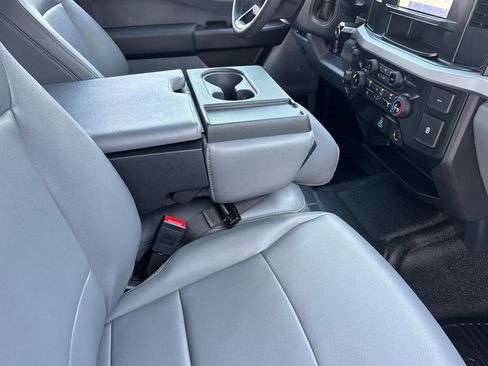 Used 2023 Ford F250 XL w/ FX4 Off-Road Package AWD/4WD image 15