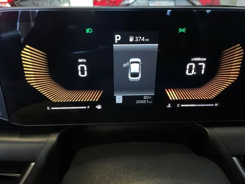 Used 2025 Kia K4 LXS image 40