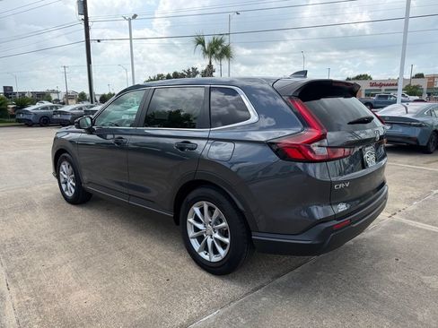 Used 2026 Honda CR-V EX image 3