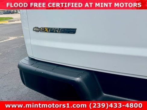 Used 2020 Chevrolet Express 2500 Extended w/ Driver Convenience Package RWD image 28