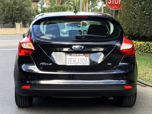 Used 2014 Ford Focus SE image 6