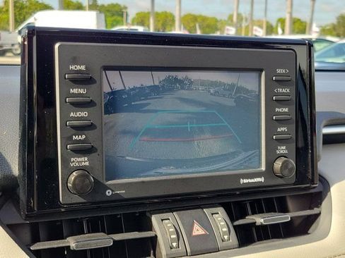 Certified 2022 Toyota RAV4 XLE Premium AWD/4WD image 26