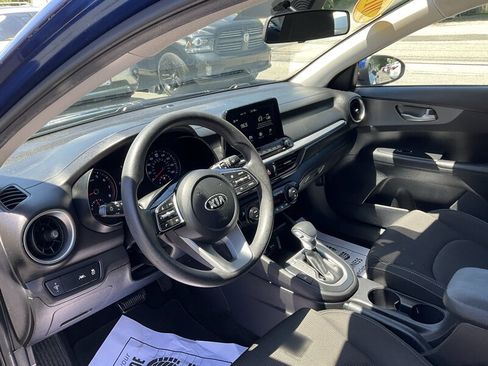 Used 2019 Kia Forte LXS FWD image 20