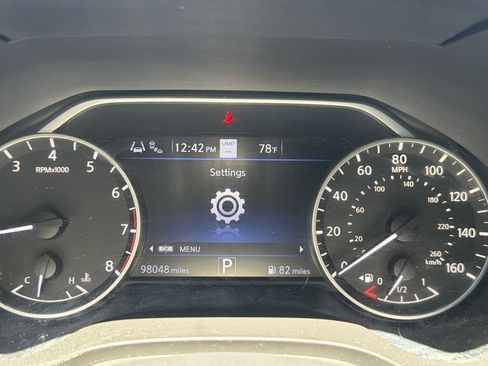 Used 2019 Nissan Maxima SR w/ Premium Package FWD image 4