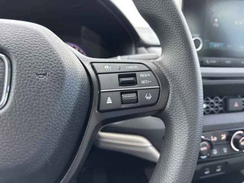 New 2025 Honda Accord SE image 18