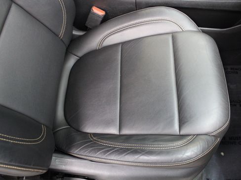 Used 2020 Chevrolet Traverse RS w/ LPO, Floor Liner Package image 30
