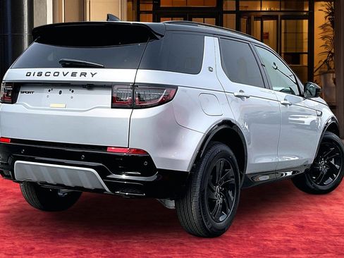 New 2026 Land Rover Discovery Sport Landmark image 4