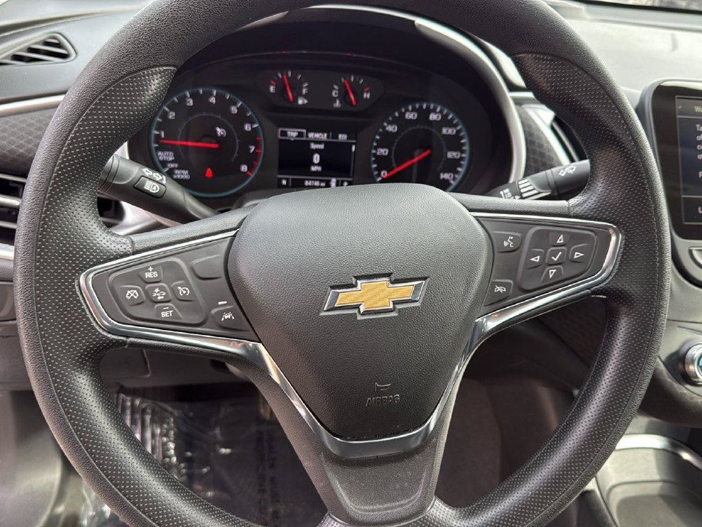 Used 2024 Chevrolet Malibu LT FWD image 28