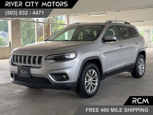 Used 2019 Jeep Cherokee Latitude Plus w/ Comfort/Convenience Group AWD/4WD image 1