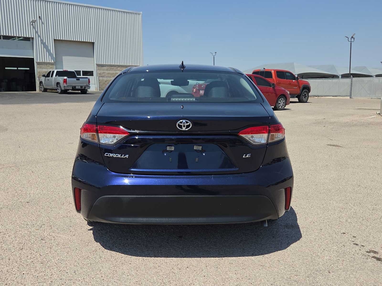 Used 2025 Toyota Corolla LE FWD image 7