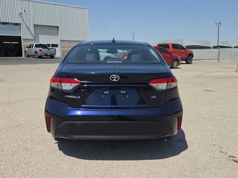 Used 2025 Toyota Corolla LE FWD image 7