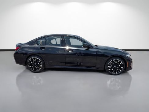 New 2026 BMW 330i Sedan w/ M Sport Package RWD image 2