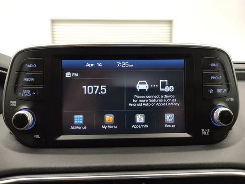 Used 2019 Hyundai Santa Fe SE image 25