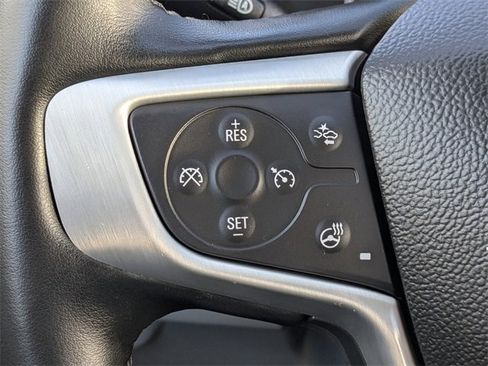 Used 2023 GMC Terrain SLT image 29