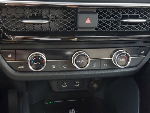 Certified 2025 Acura ADX FWD image 27