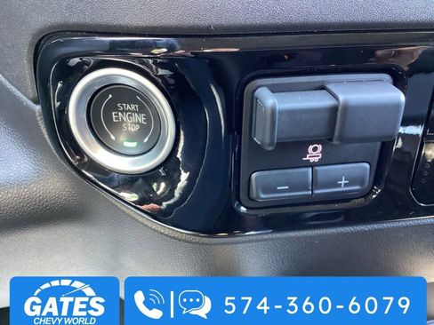 Used 2023 Chevrolet Silverado 1500 LT Trail Boss w/ Protection Package AWD/4WD image 19