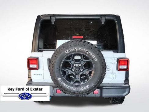Used 2023 Jeep Wrangler Unlimited w/ Cold Weather Group AWD/4WD image 11