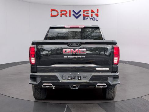 New 2026 GMC Sierra 1500 Elevation image 4