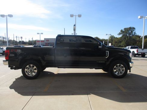 Used 2020 Ford F250 Lariat w/ Lariat Ultimate Package image 13