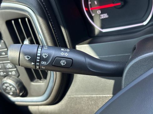 Used 2022 Chevrolet Silverado 1500 LT Trail Boss w/ Safety Package image 10