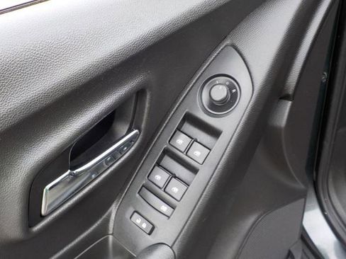 Used 2019 Chevrolet Trax LT w/ LT Convenience Package image 15