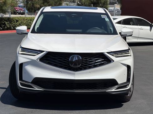 Used 2025 Acura MDX FWD w/ Technology Package image 7