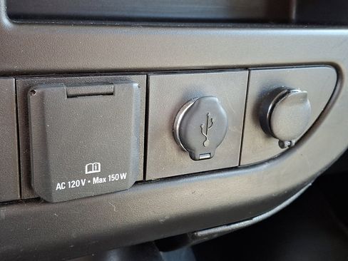 Used 2022 Chevrolet Express 2500 Extended w/ Driver Convenience Package image 26