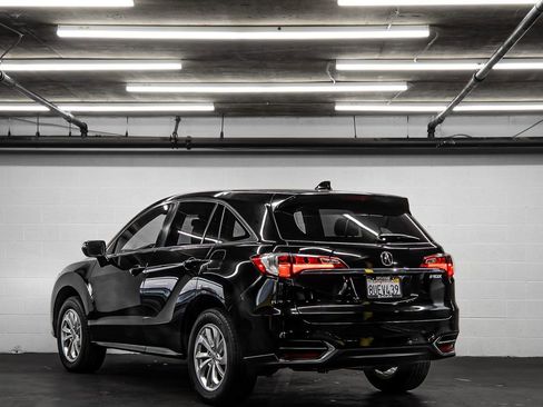 Certified 2018 Acura RDX FWD w/ Technology Package image 3