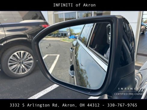Certified 2025 INFINITI QX60 Luxe w/ Vision Package image 3