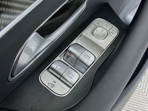 New 2026 Mercedes-Benz GLE 63 AMG S image 18