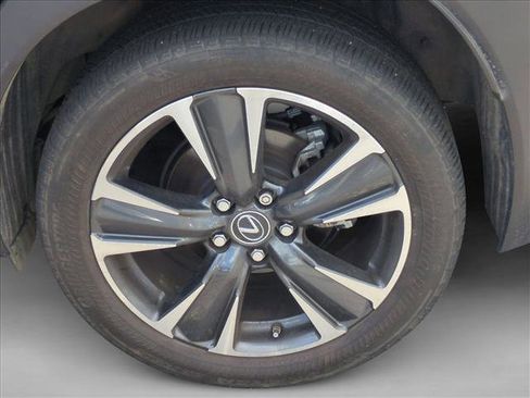 Used 2022 Lexus UX 200 w/ Accessory Package (Z1) image 12