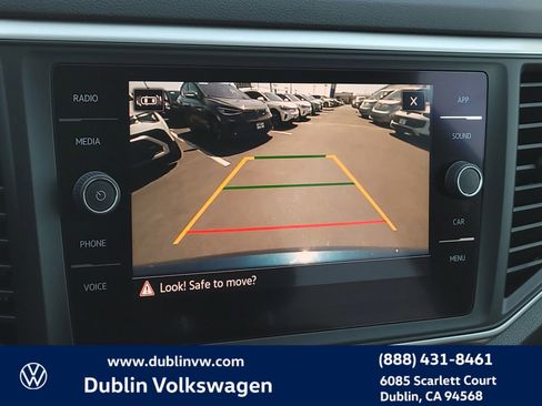 Used 2021 Volkswagen Atlas SE image 17