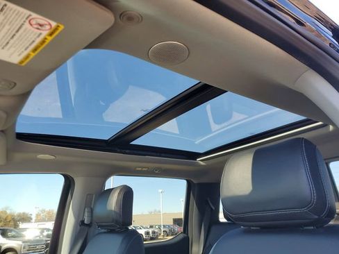 Used 2024 Ford F250 Lariat w/ Lariat Ultimate Package image 30