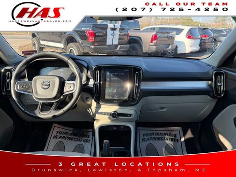 Used 2019 Volvo XC40 T5 Momentum AWD/4WD image 14
