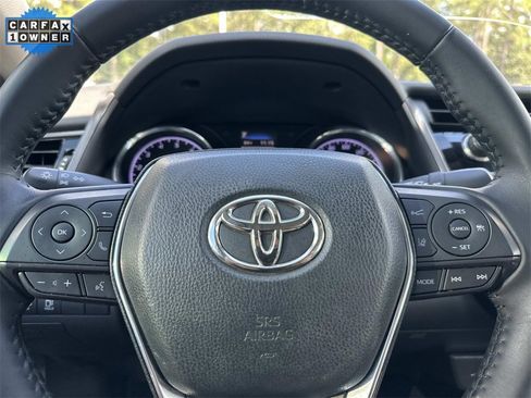 Used 2020 Toyota Camry SE image 26