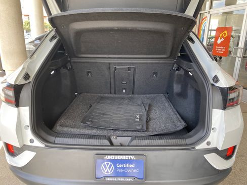 Used 2023 Volkswagen ID.4 Pro S Plus AWD/4WD image 32
