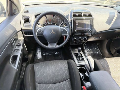 Used 2020 Mitsubishi Outlander Sport ES FWD image 8