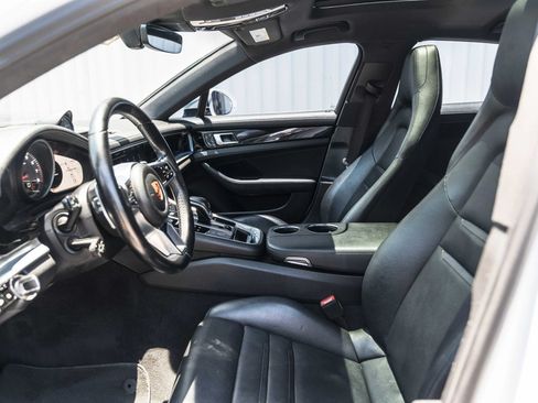 Used 2018 Porsche Panamera 4 AWD/4WD image 15