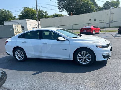 Used 2020 Chevrolet Malibu LT FWD image 4