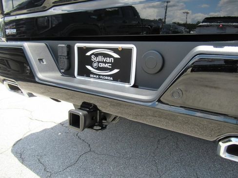New 2026 GMC Sierra 1500 Denali w/ Denali Reserve Package AWD/4WD image 8