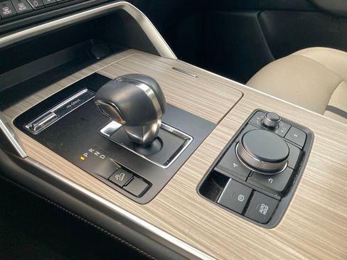 Used 2024 MAZDA CX-90 3.3 Turbo w/ Preferred Plus image 27