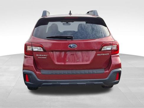 Used 2018 Subaru Outback 2.5i Limited image 5