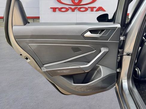 Used 2025 Volkswagen Jetta Sport FWD image 20